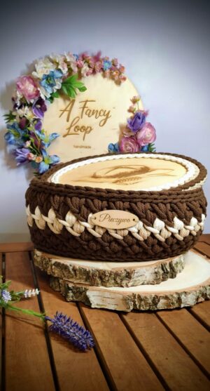 Koszyk na pieczywo z pokrywką – brąz & ecru | rękodzieło ze sznurka bawełnianego