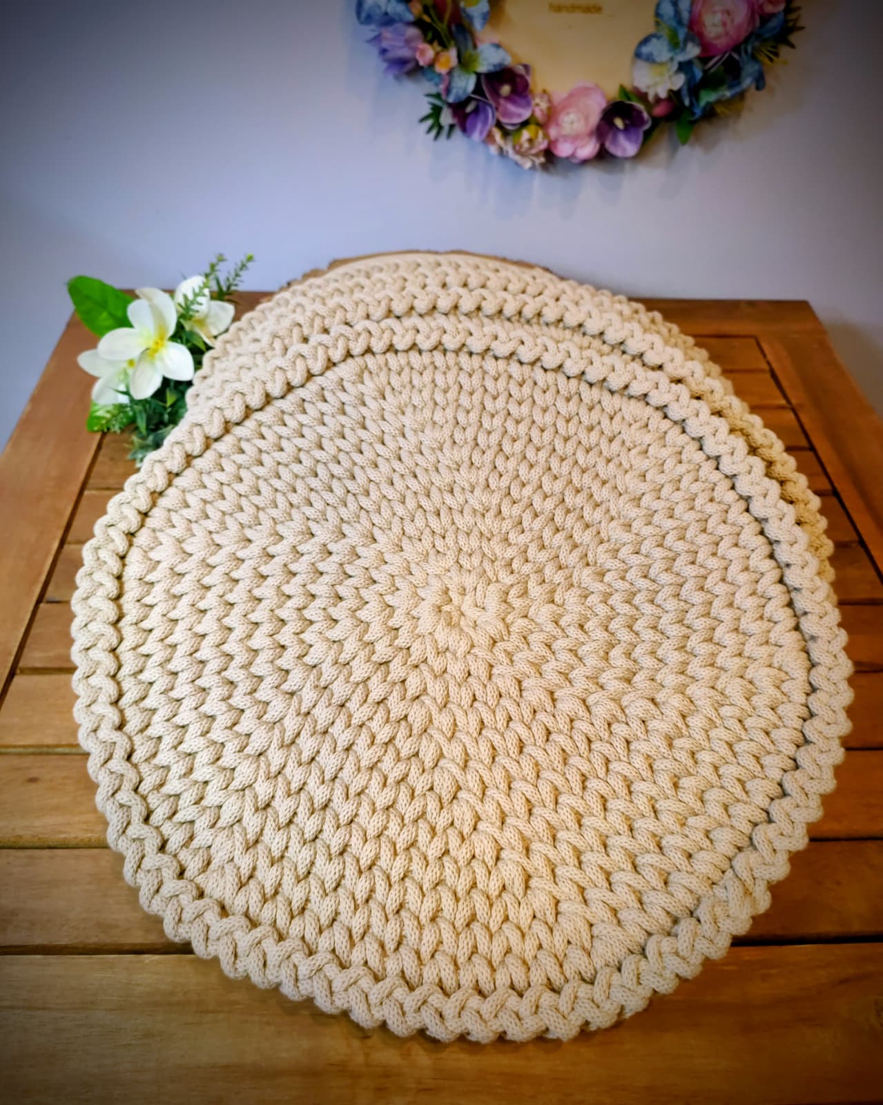podkładki na stół ze sznurka bawełnianego 35 cm – komplet 4 szt. podkładki na stół ze sznurka bawełnianego 35 cm – komplet 4 szt.